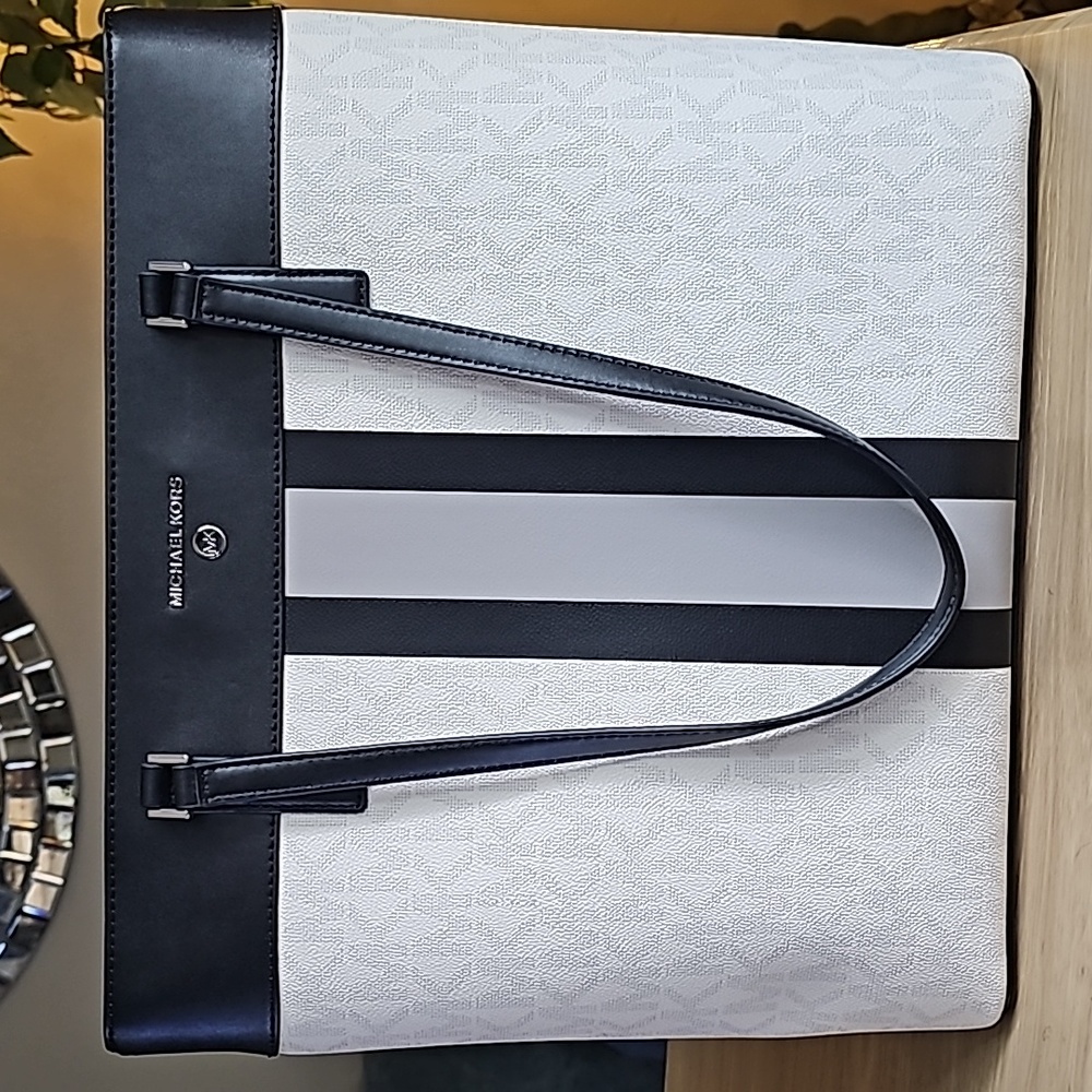 Michael Kors Tote "Morgan" Center Stripe Black and White Multi